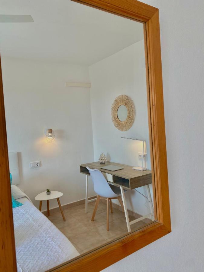 Apartament Sa Farola - Ac, Wifi , Pool, Beach Cala'N Blanes  Exterior photo