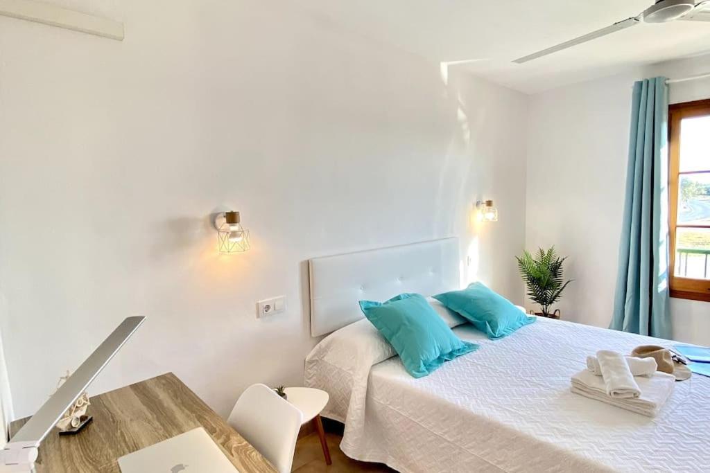 Apartament Sa Farola - Ac, Wifi , Pool, Beach Cala'N Blanes  Exterior photo
